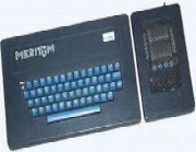 W latach 80. pojawiły się pierwsze komputery osobiste Meritum (zdjęcie z 1983 roku)